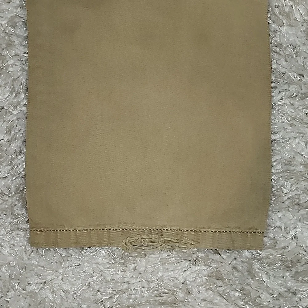The children place uniform khaki size 18 mb3